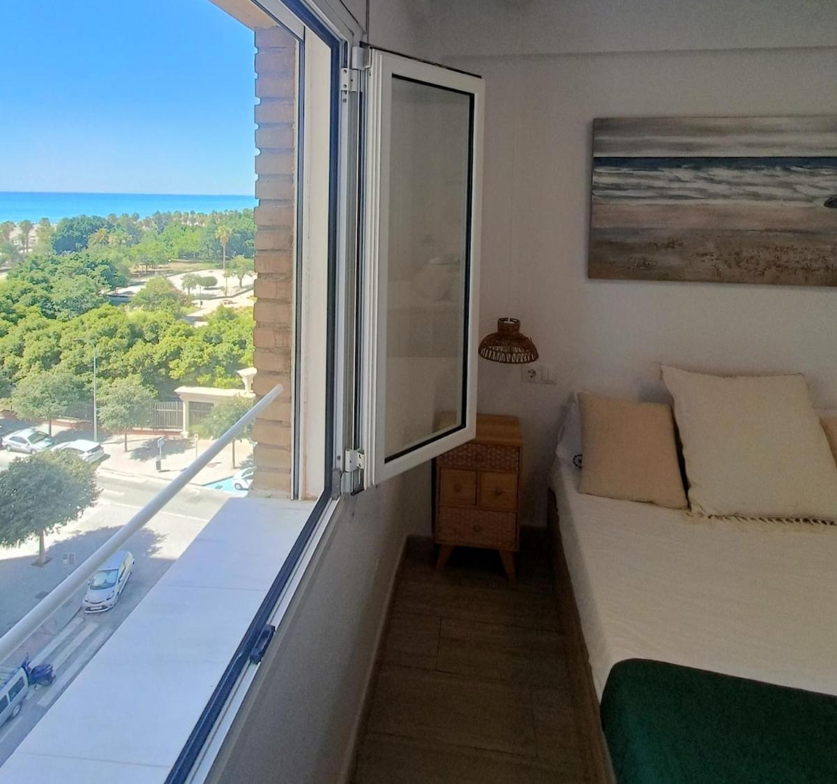 Mediterranean Sea Views In Huelin Apartament Màlaga