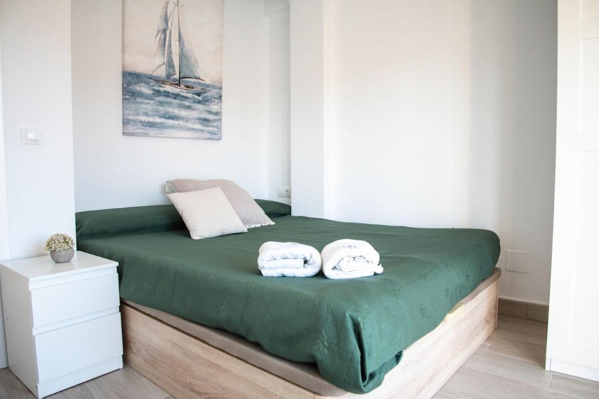 Mediterranean Sea Views In Huelin Apartament Màlaga